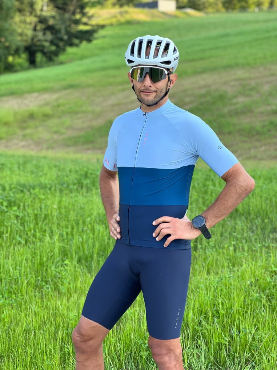 Men&#39;s Tour Azul Claro shirt