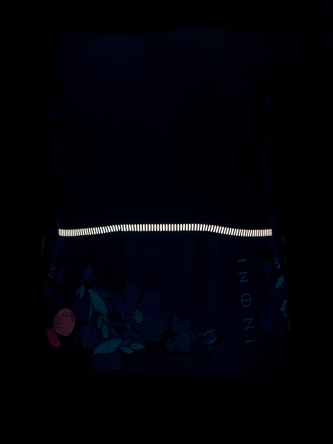 BAR_granate_flower_zbl2 (Vertical)
